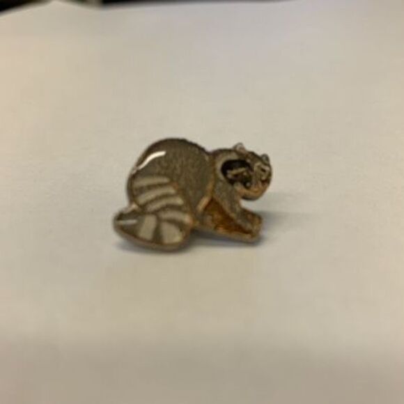 Vintage Raccoon Enamel Lapel Pin - Picture 1 of 4